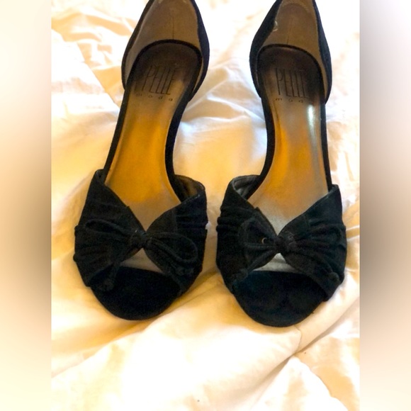 Gorgeous PELLE Moda shoes - Picture 2 of 4